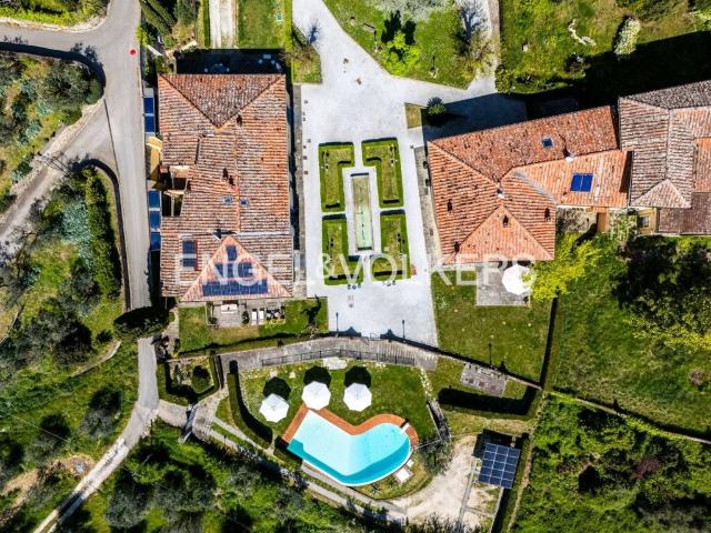 Villa Indipendente in vendita a Castello, Carmignano