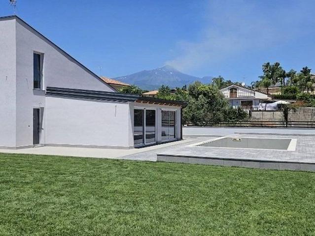 Villa Indipendente in vendita a Aci Bonaccorsi, Sicilia