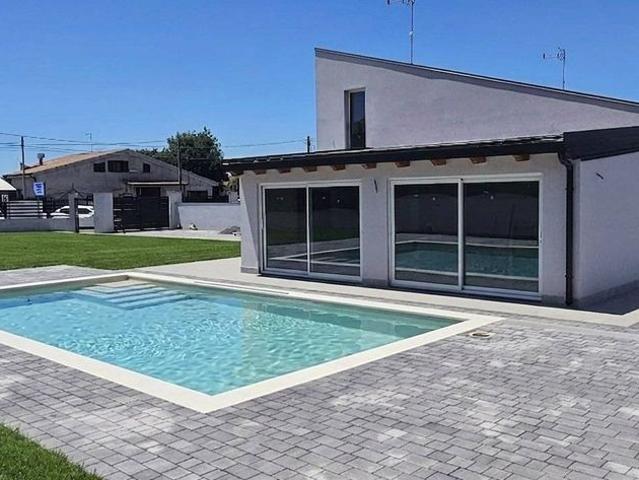 Villa Indipendente in vendita a Aci Bonaccorsi, Sicilia