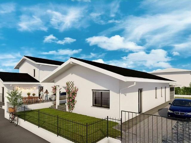 Villa Indipendente in vendita a Gallarate, Lombardia