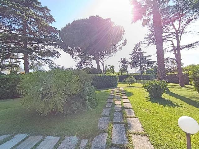 Villa Indipendente in vendita a Puglia, Bari