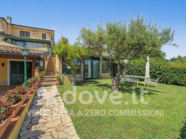 Villa Indipendente in vendita a Gaglianesi, Trecastagni