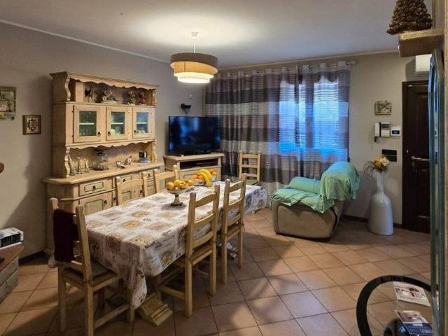 Villa Indipendente in vendita a Montemurlo, Toscana