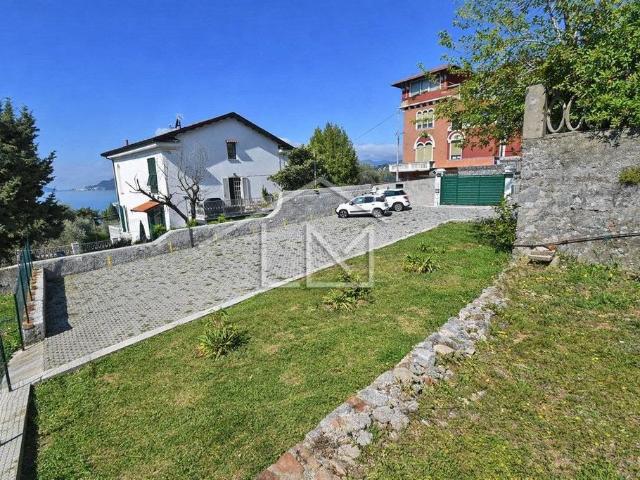 Villa Indipendente in vendita a Barcola, Lerici
