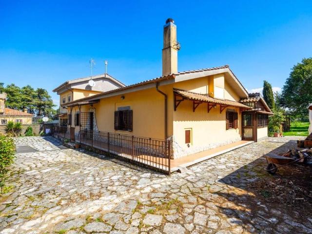 Villa Indipendente in vendita a Monte Compatri, Roma Capitale