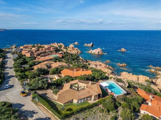 Villa Indipendente in vendita a Trinità d'Agultu e Vignola, Sardigna/Sardegna