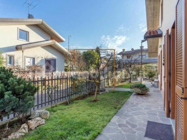 Villa Indipendente in vendita a San Paolo D'argon, Lombardia