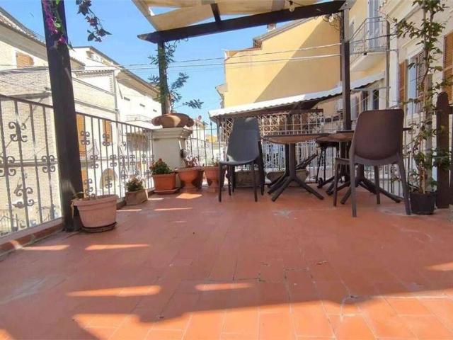 Villa Indipendente in vendita a Marche, Macerata