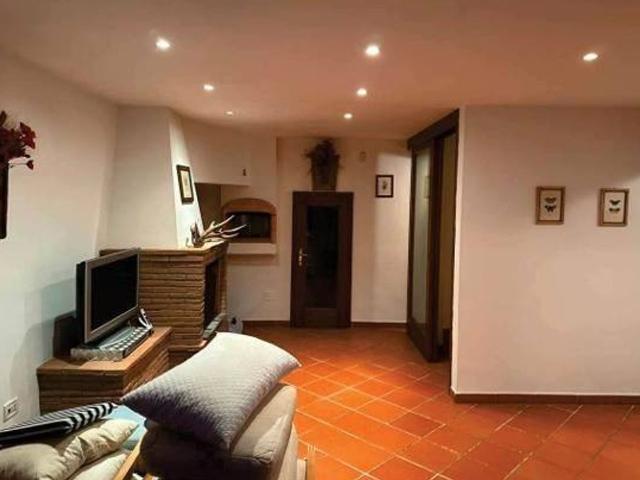 Villa Indipendente in vendita a Vaiano, Toscana