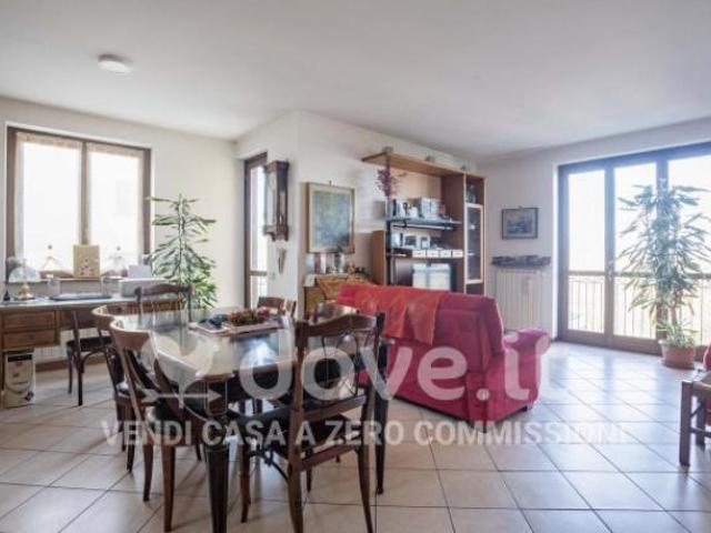 Villa Indipendente in vendita a Belforte, Varese