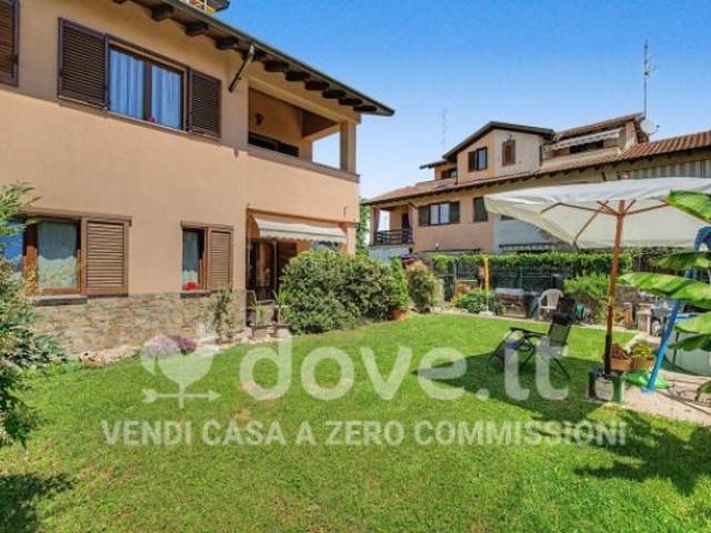 Villa Indipendente in vendita a Locate Varesino, Lombardia