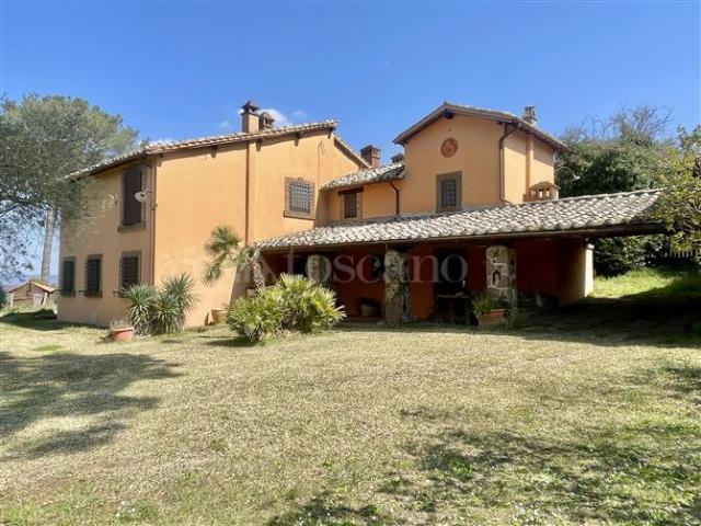 Villa Indipendente in vendita a Soriano Nel Cimino, Lazio