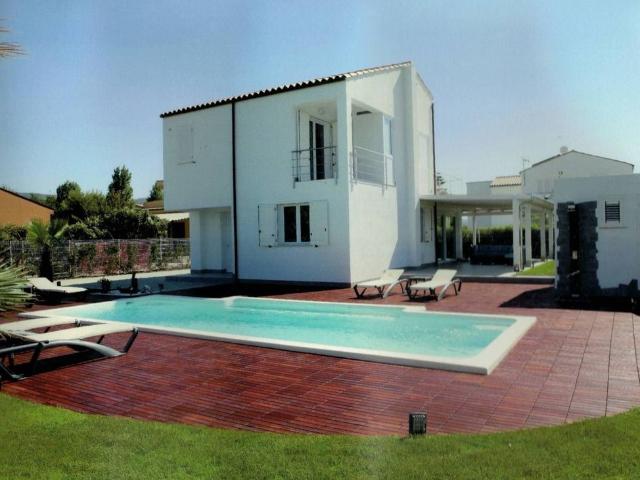 Villa Indipendente in vendita a Lascari, Sicilia