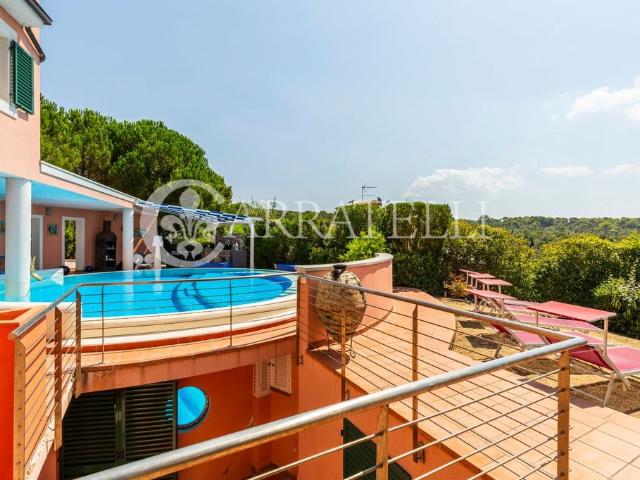 Villa Indipendente in vendita a Rosignano Marittimo, Toscana
