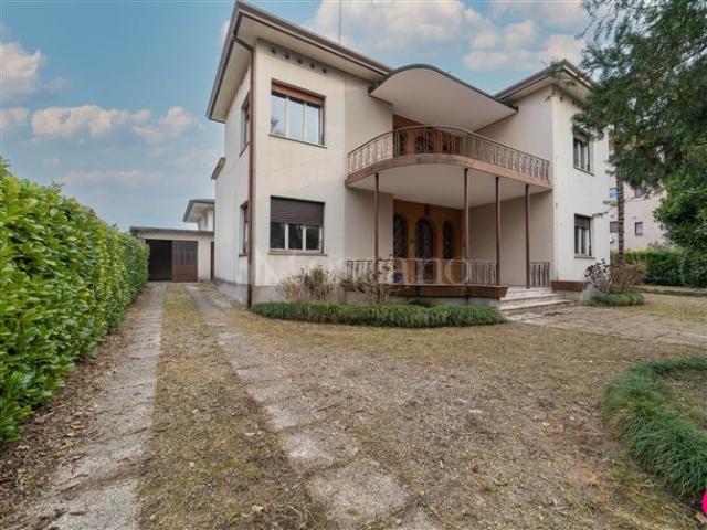 Villa Indipendente in vendita a Rorai Piccolo, Porcia