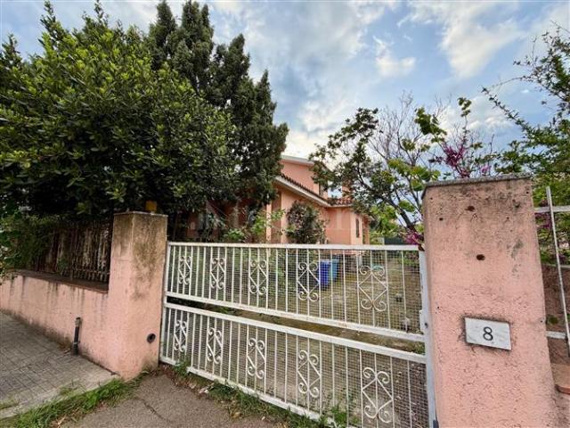 Villa Indipendente in vendita a San Pantaleo, Sardigna/Sardegna