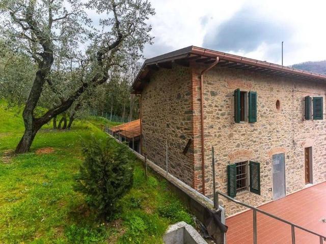Villa Indipendente in vendita a Buggiano, Toscana