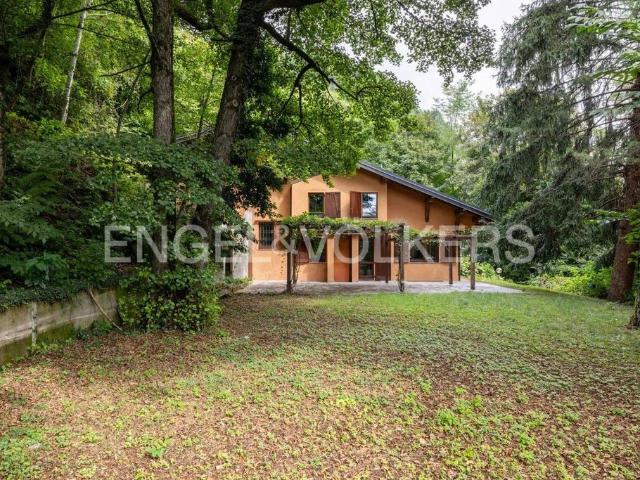 Villa Indipendente in vendita a Piemonte, Novara