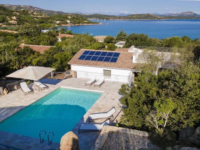 Villa Indipendente in vendita a Monte, Sardigna/Sardegna