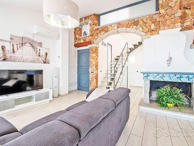 Villa Indipendente in affitto a Pula, Sardigna/Sardegna
