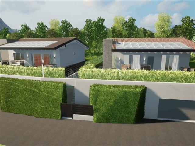 Villa Indipendente in vendita a Padenghe Sul Garda, Lombardia