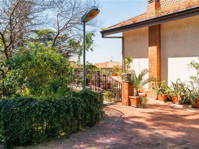 Villa Indipendente in vendita a Cavolo, Tremestieri Etneo