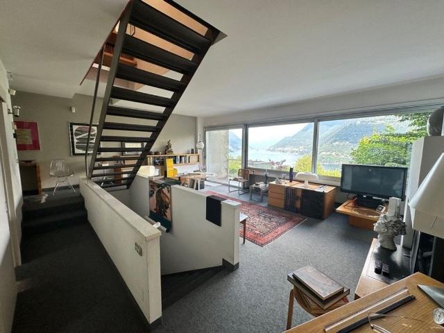 Villa Indipendente in vendita a Como, Lombardia