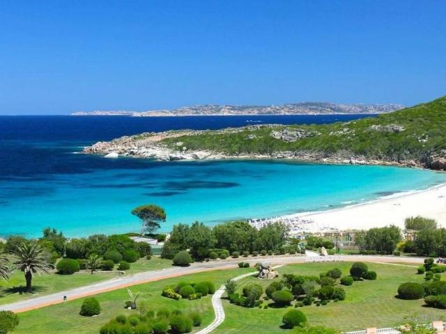 Villa Indipendente in vendita a Santa Teresa Gallura, Sardigna/Sardegna