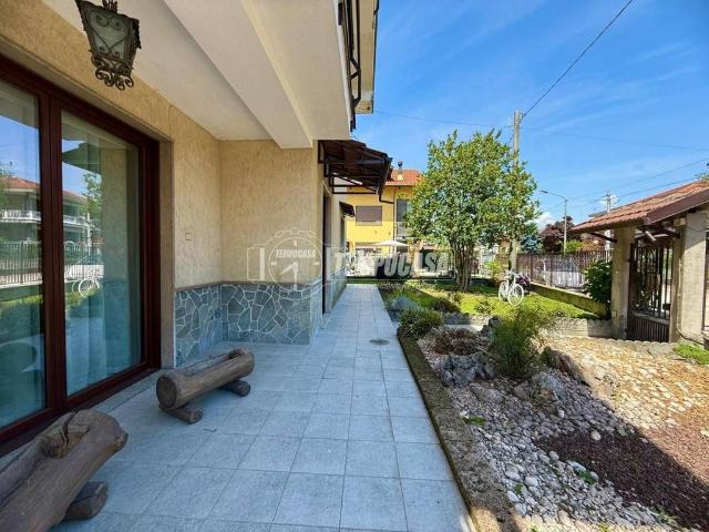 Villa Indipendente in vendita a Cascinetto, Piemonte
