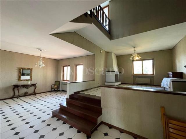 Villa Indipendente in vendita a Unione dei Comuni della Val Vibrata, Martinsicuro