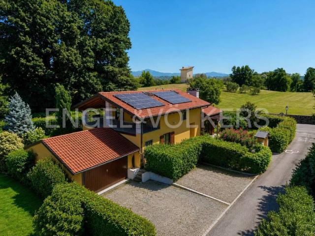 Villa Indipendente in vendita a Galliate Lombardo, Lombardia