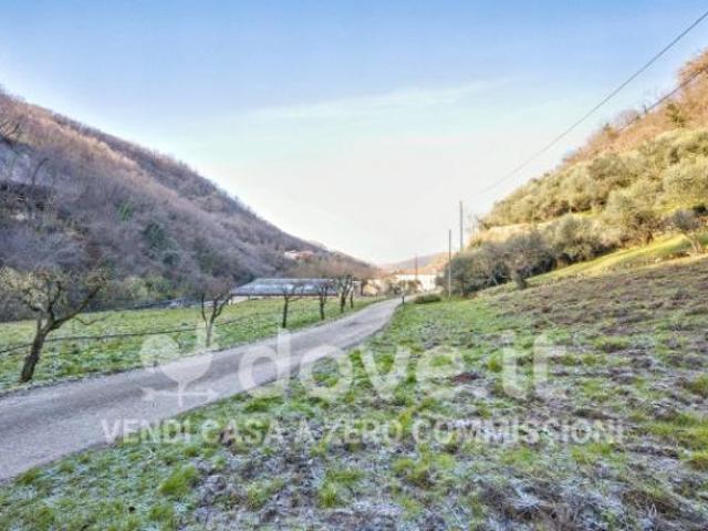 Villa Indipendente in vendita a Val Liona, Villaga