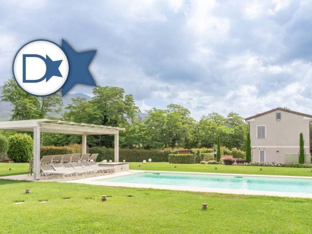 Villa Indipendente in vendita a Capannori, Toscana