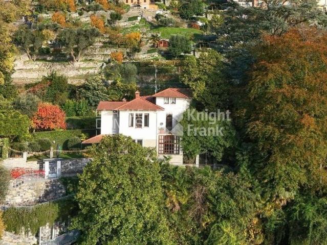 Villa Indipendente in vendita a Pognana Lario, Lombardia