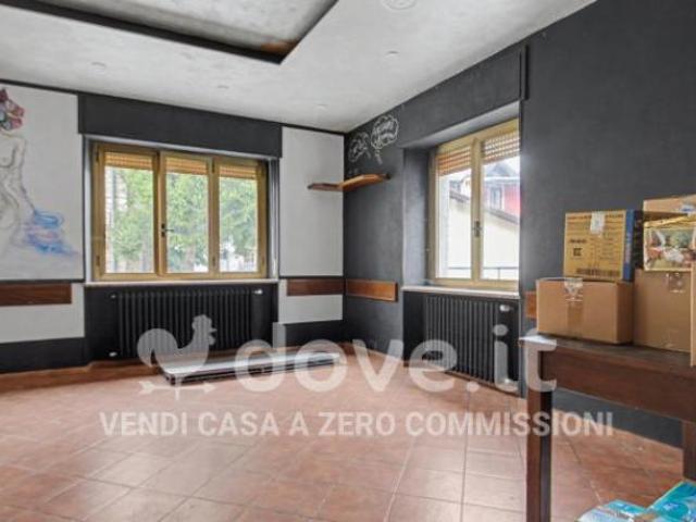 Villa Indipendente in vendita a Comunità Montana della Valle Brembana, Zogno