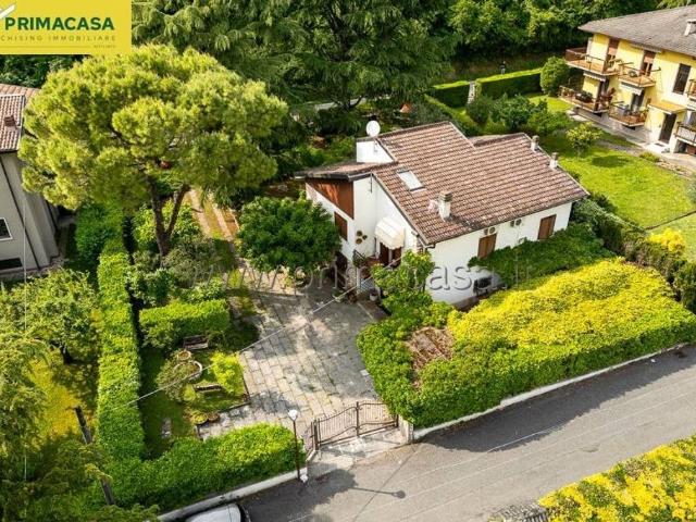 Villa Indipendente in vendita a Romagnano, Grezzana