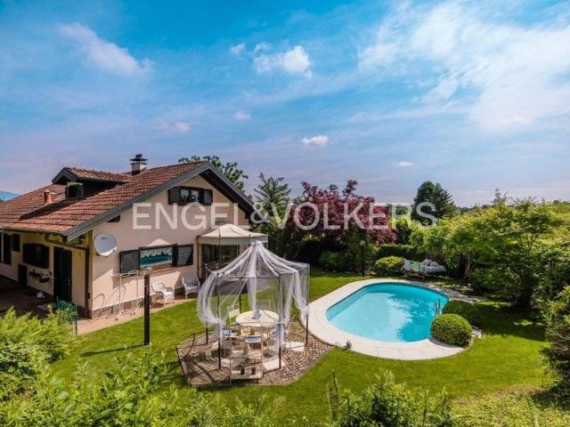 Villa Indipendente in vendita a Residenza I Cinq Fo, Guanzate