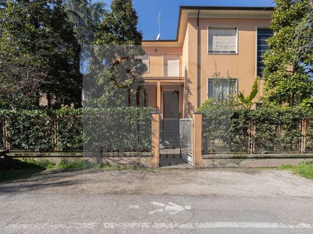 Villa Indipendente in vendita a Unione dei comuni Valle del Savio, Cesenà