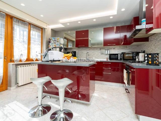 Villa Indipendente in vendita a Leumann, Piemonte