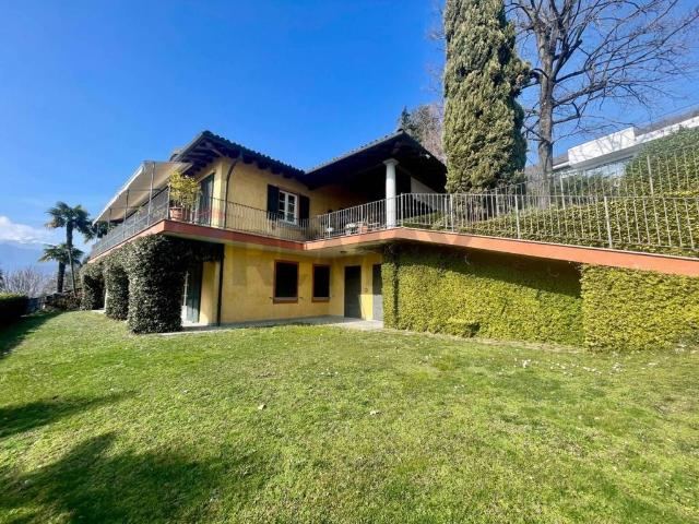 Villa Indipendente in vendita a Pallanza, Piemonte
