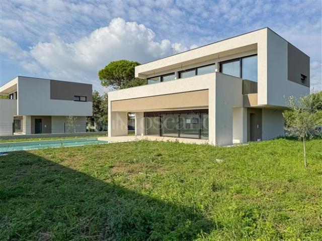 Villa Indipendente in vendita a Moniga Del Garda, Lombardia