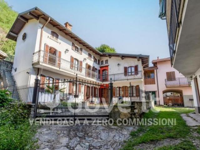 Villa Indipendente in vendita a Comunità Montana Valli del Verbano, Lombardia