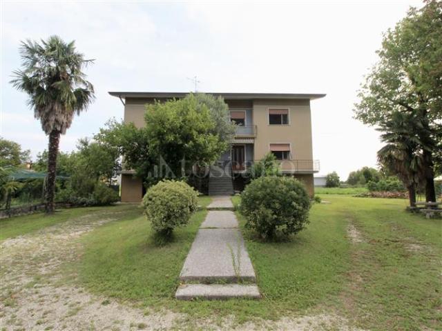 Villa Indipendente in vendita a Pasiano Di Pordenone, Friuli-Venezia Giulia