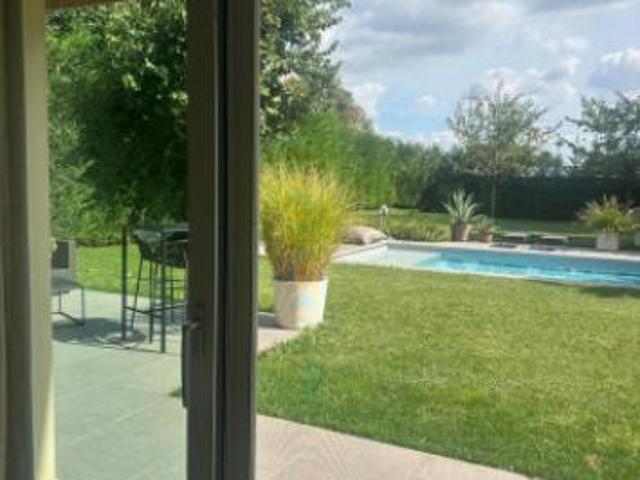 Villa Indipendente in vendita a Osio Sopra, Lombardia