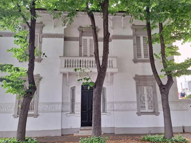 Villa Indipendente in vendita a Livorno