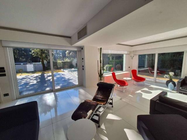 Villa Indipendente in vendita a Tonfano, Toscana