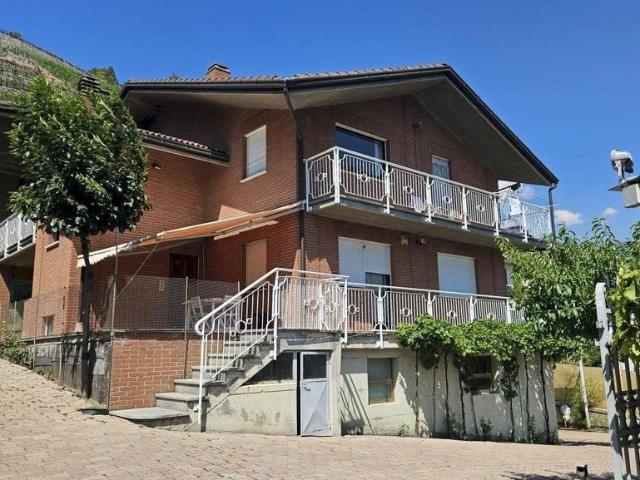 Villa Indipendente in vendita a Arionda, Aosta / Aoste