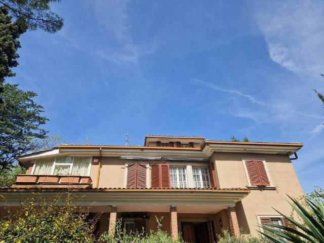 Villa Indipendente in vendita a Santa Lucia, Cenerente