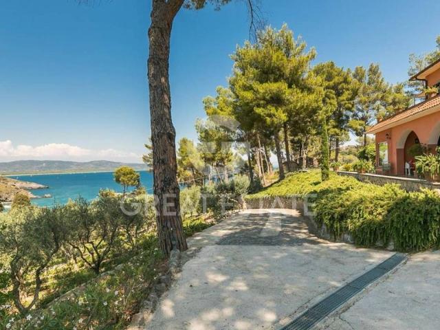 Villa Indipendente in vendita a Monte Argentario, Porto Ercole