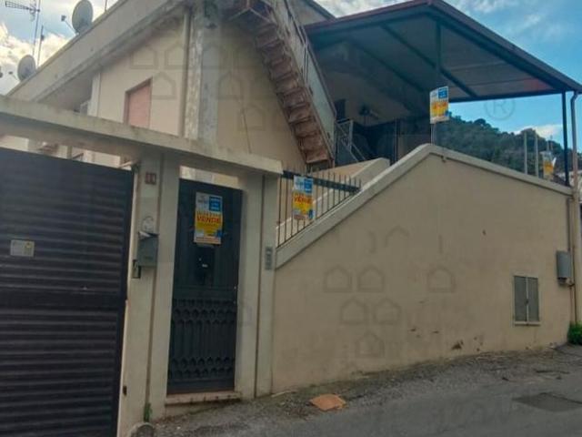 Villa Indipendente in vendita a V Circoscrizione, Messina
